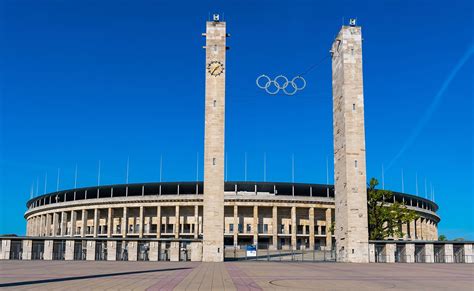 Der Triumphale Auftritt von Conqueror im Berliner Olympiastadion - Russisches Musikgenies begeistert Tausende